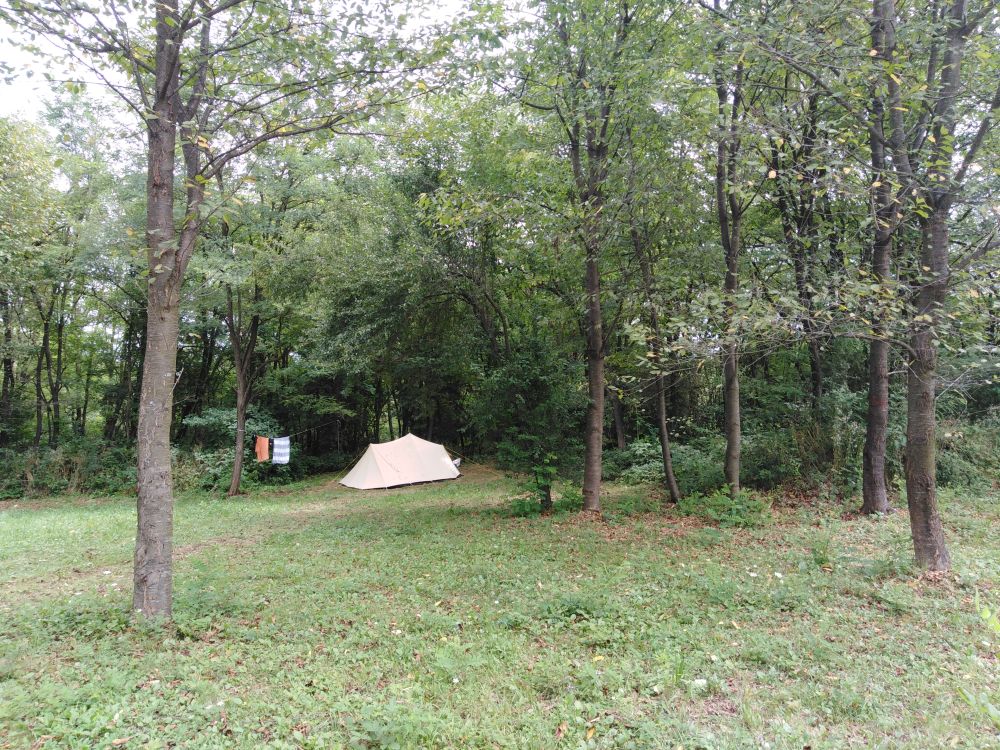 Peaceful camping with privacy
